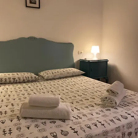 Apartman House Torre Mandello del Lario